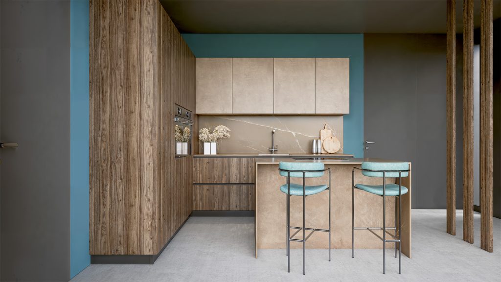 Cuisine moderne avec bar et chaises.